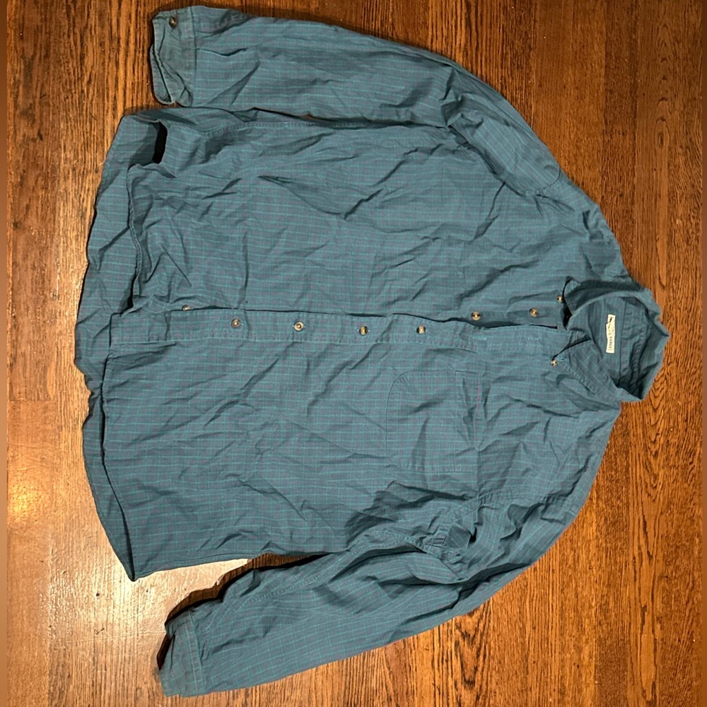 Vintage 90’s Aeropostale Long Sleeve Plaid Button Down